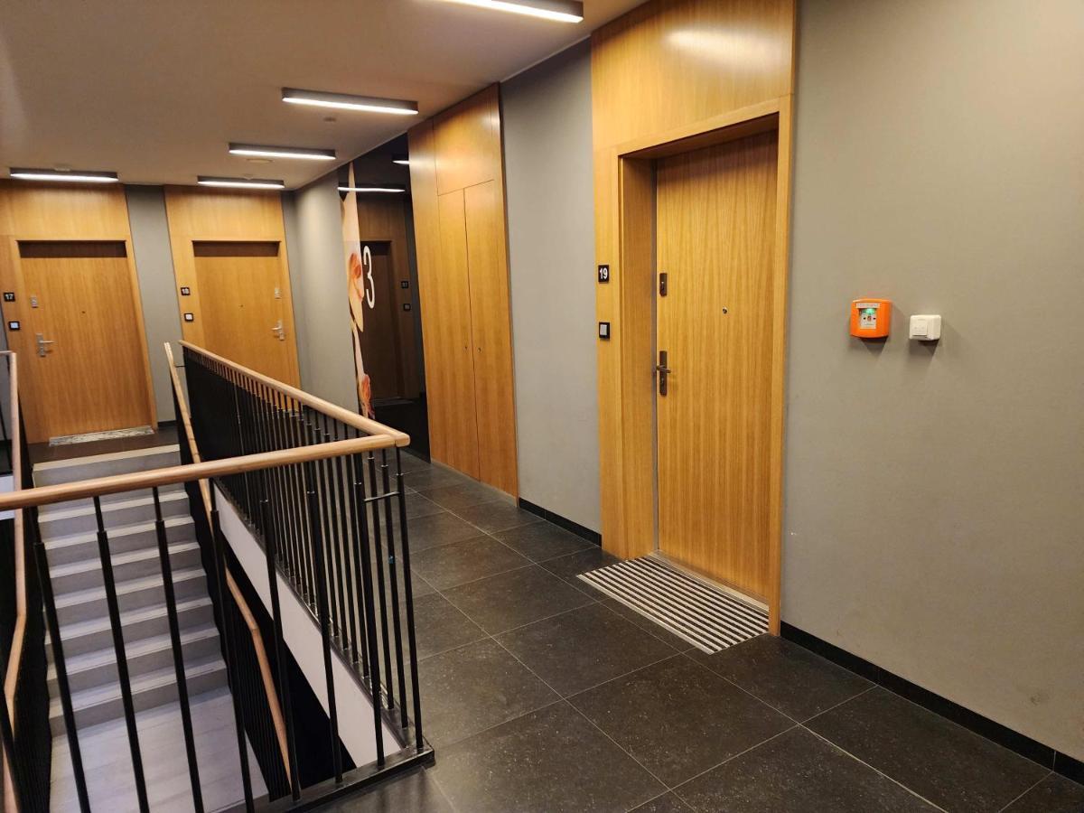Nadmorski Dwor Modern Leilighet Gdańsk Eksteriør bilde